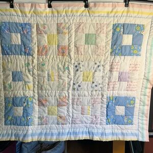 HOMEMADE PATCHWORK BABY QUIT/CRIB BLANKET SOFT PASTEL COLORS